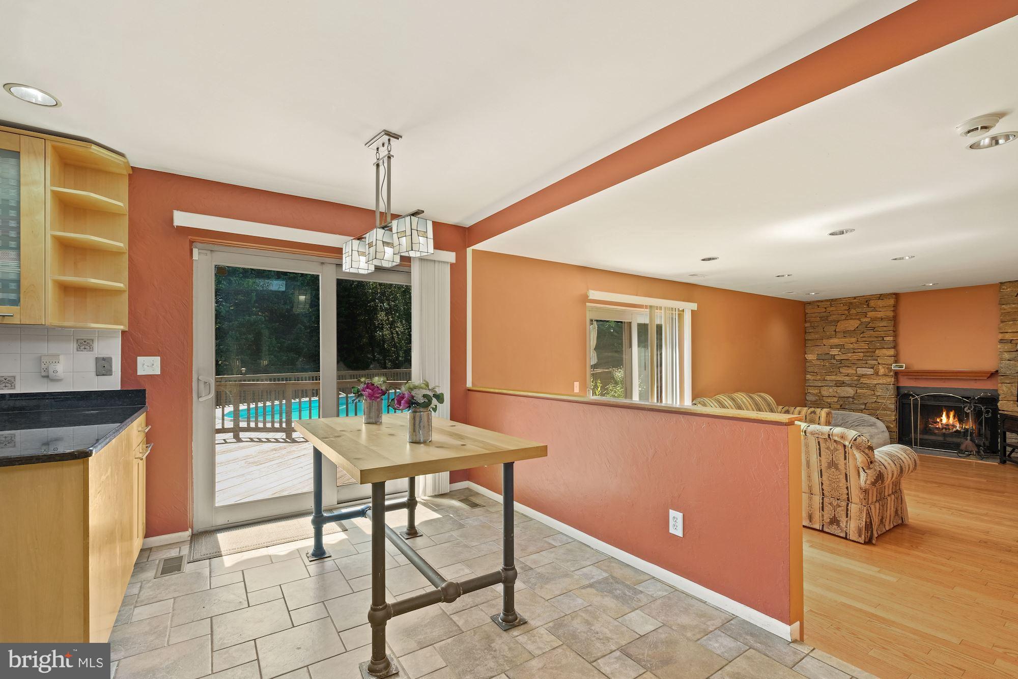 3803 Tabor Road Owings Mills, MD 21117 - Photo 3 of 38 Eat in kitchen