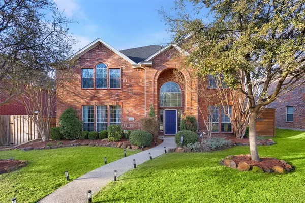$699,000 | 12026 Yoakum Drive, Frisco, TX 75035
