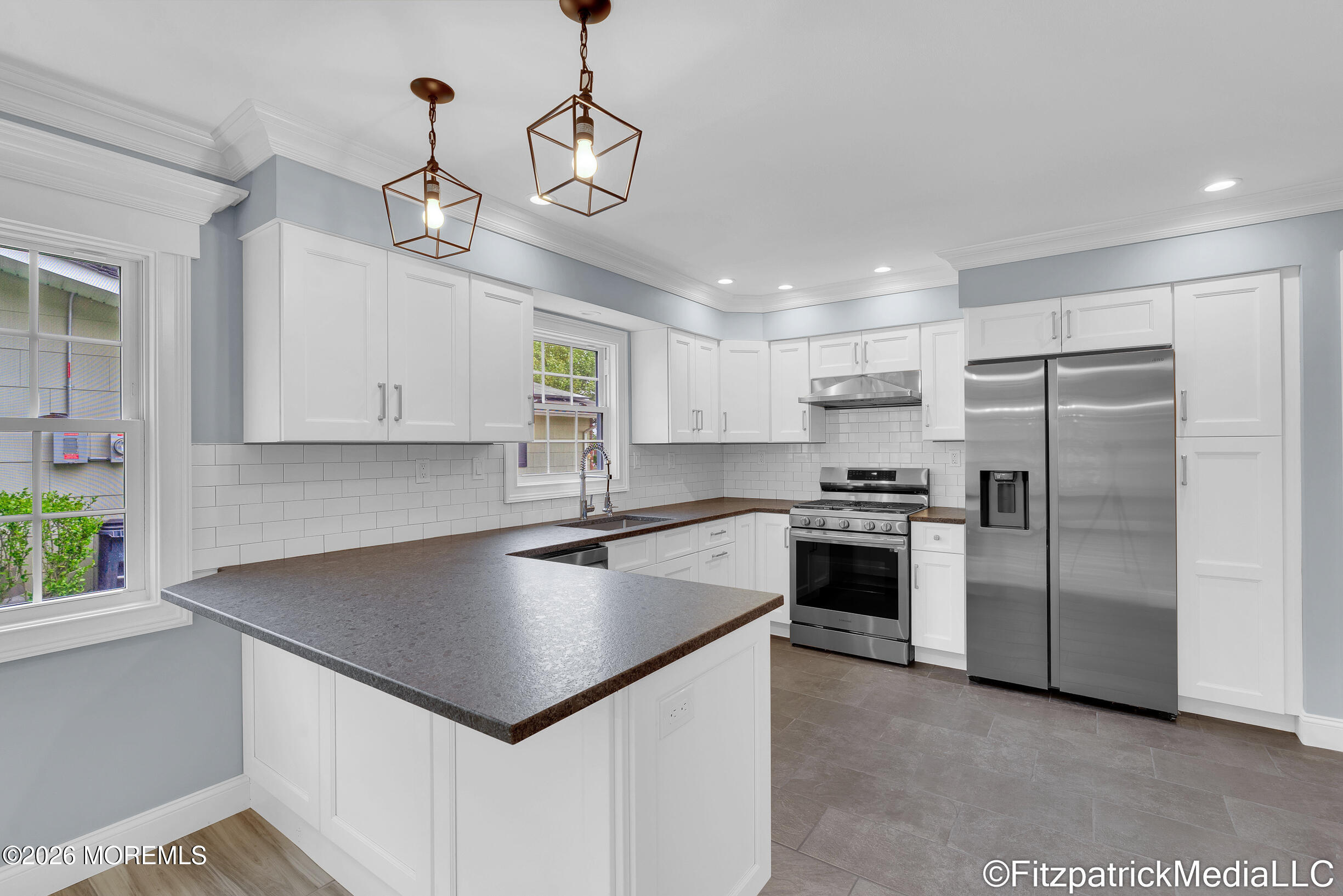 35 Markham Road Brick, NJ 08724 - Photo 17 of 28 Kitchen pic 1