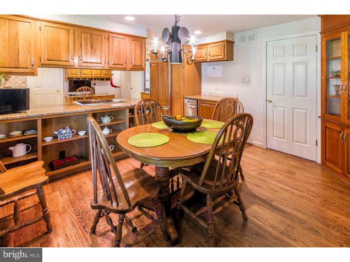 525 Bartram Road Moorestown, NJ 08057 - Photo 8 of 25