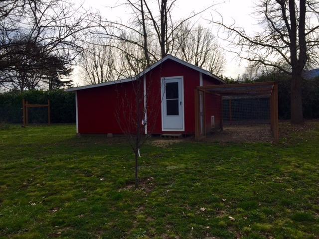 3710 Calhoun Road Medford, OR 97501 - Photo 16 of 18 a house view with garden space