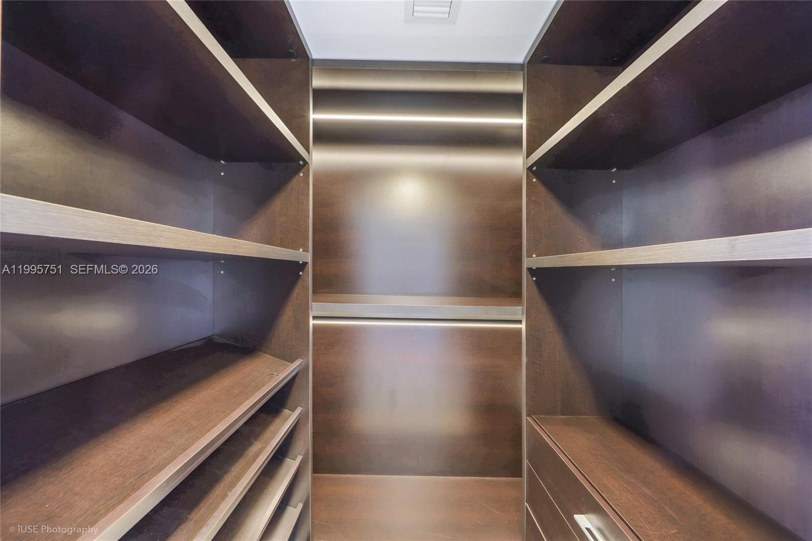 Edgewater Miami, FL 33132 - Photo 9 of 18