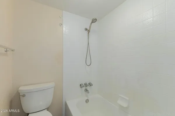 $1,500 | 7141 North 16th Street, Unit 234, Phoenix, AZ 85020