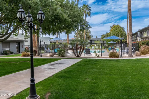 $1,400 | 7141 North 16th Street, Unit 234, Phoenix, AZ 85020