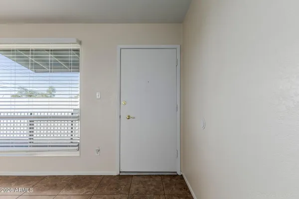 $1,400 | 7141 North 16th Street, Unit 234, Phoenix, AZ 85020
