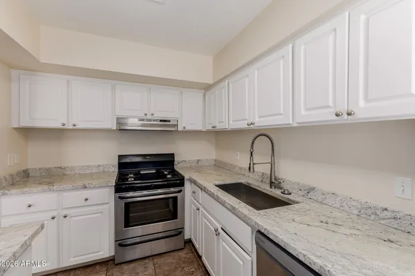 $1,500 | 7141 North 16th Street, Unit 234, Phoenix, AZ 85020