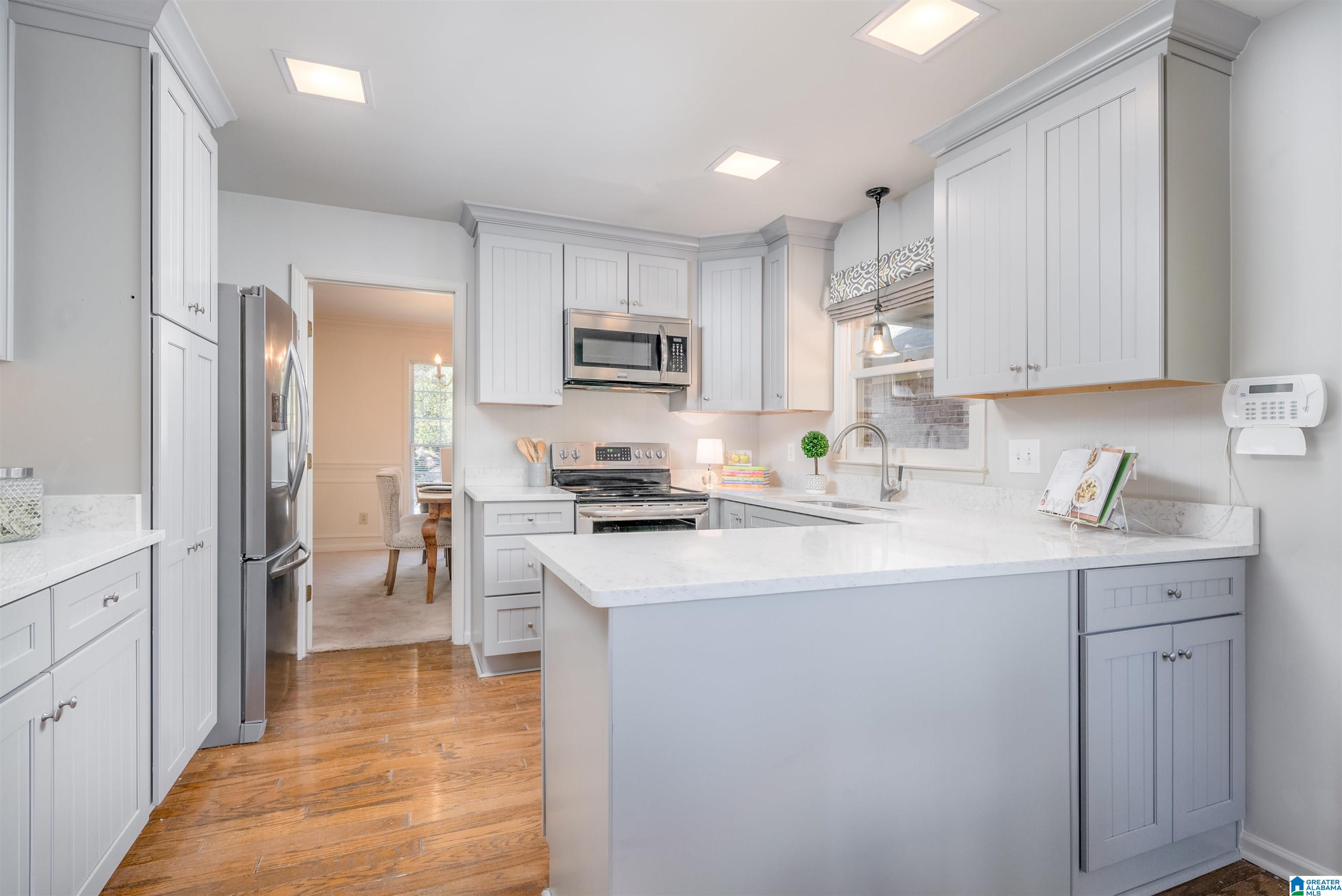 3773 Brookwood Road Birmingham, AL 35213 - Photo 15 of 53
