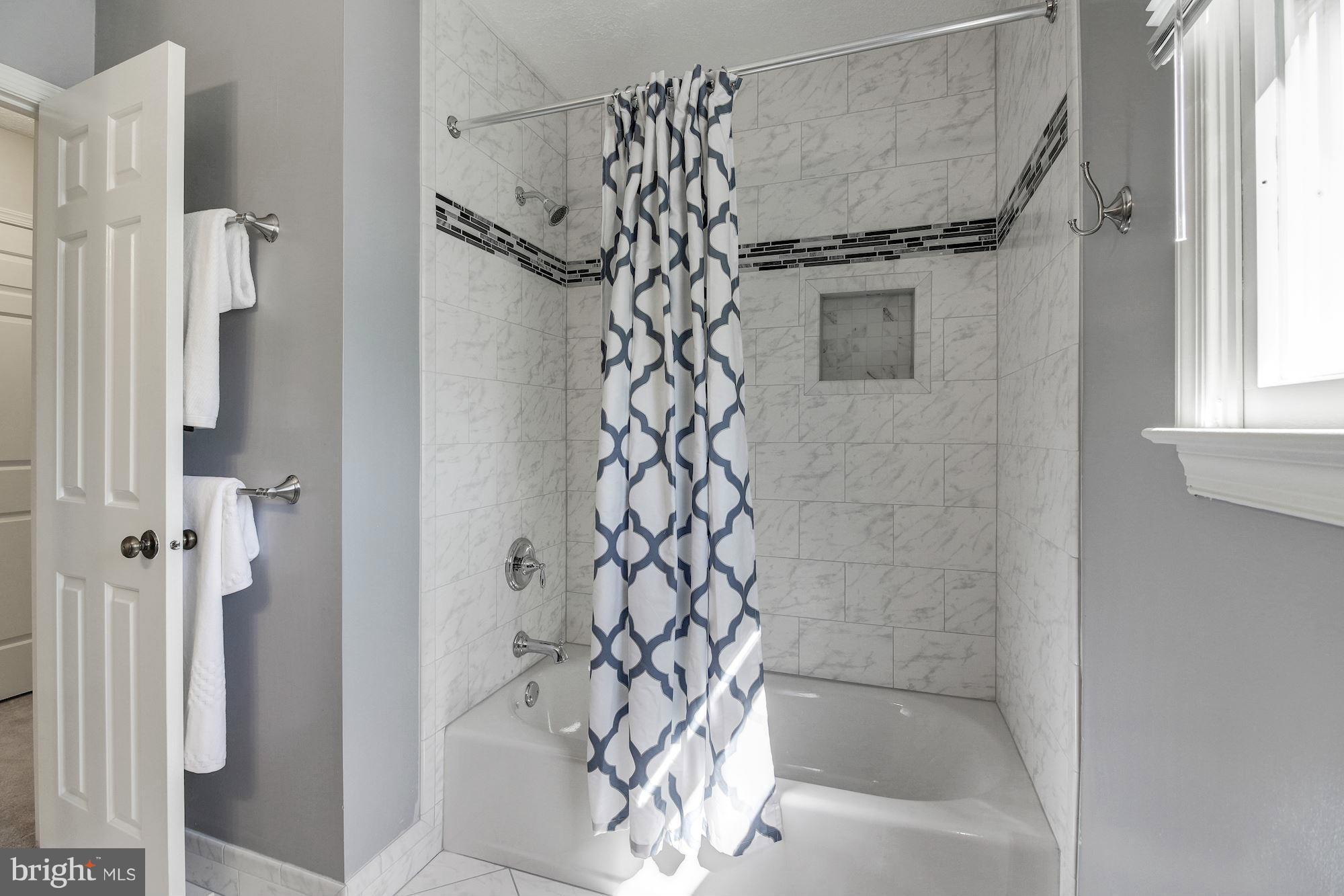 7411 Jenna Road Springfield, VA 22153 - Photo 23 of 30 Bath