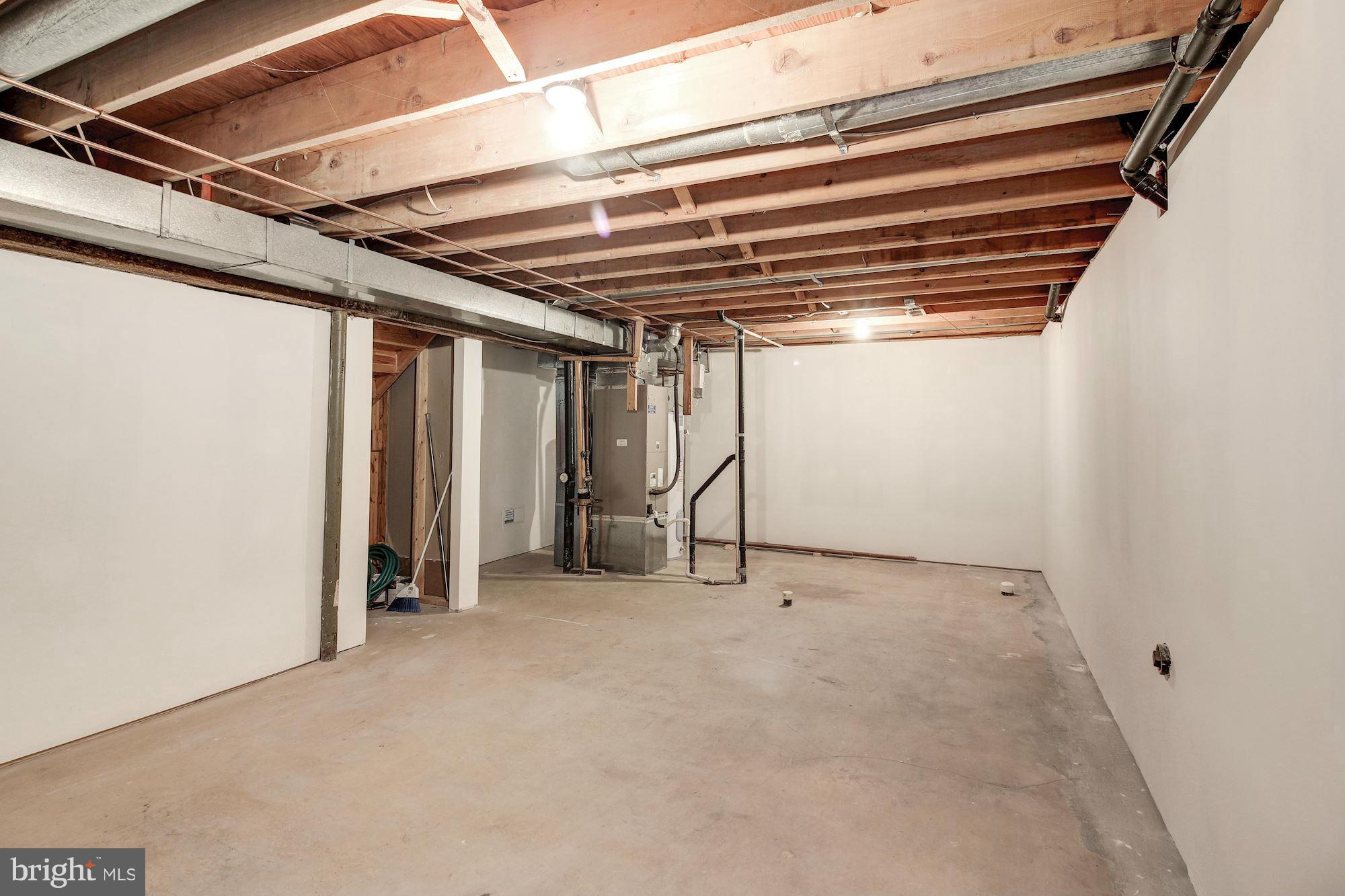 7411 Jenna Road Springfield, VA 22153 - Photo 27 of 30 Basement