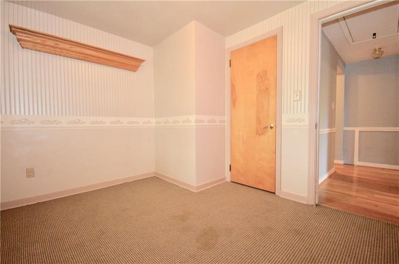 3576 Ridgewood Drive Pittsburgh, PA 15235 - Photo 19 of 25 4TH BEDROOM