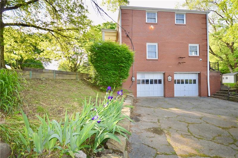 3576 Ridgewood Drive Pittsburgh, PA 15235 - Photo 21 of 25 LARGE DRIVEWAY CAN FIT ANY SIZE RV, BOAT, TRUCKS ETC...