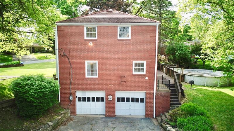 3576 Ridgewood Drive Pittsburgh, PA 15235 - Photo 22 of 25 SIDE VIEW OF HOUSE