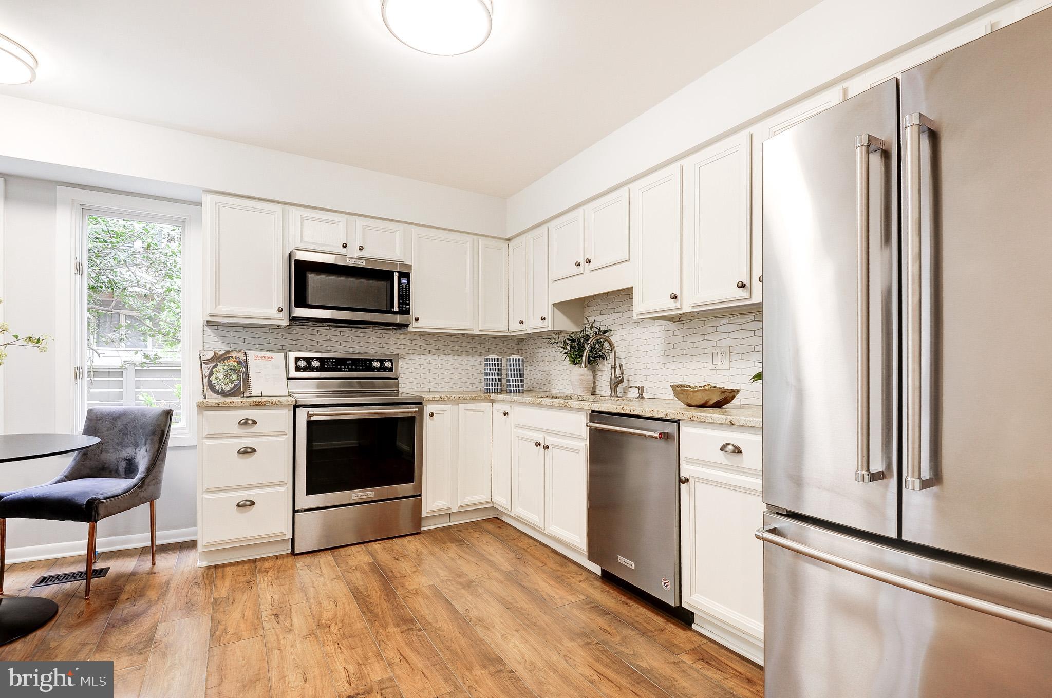 1944 Lakeport Way Reston, VA 20191 - Photo 17 of 51