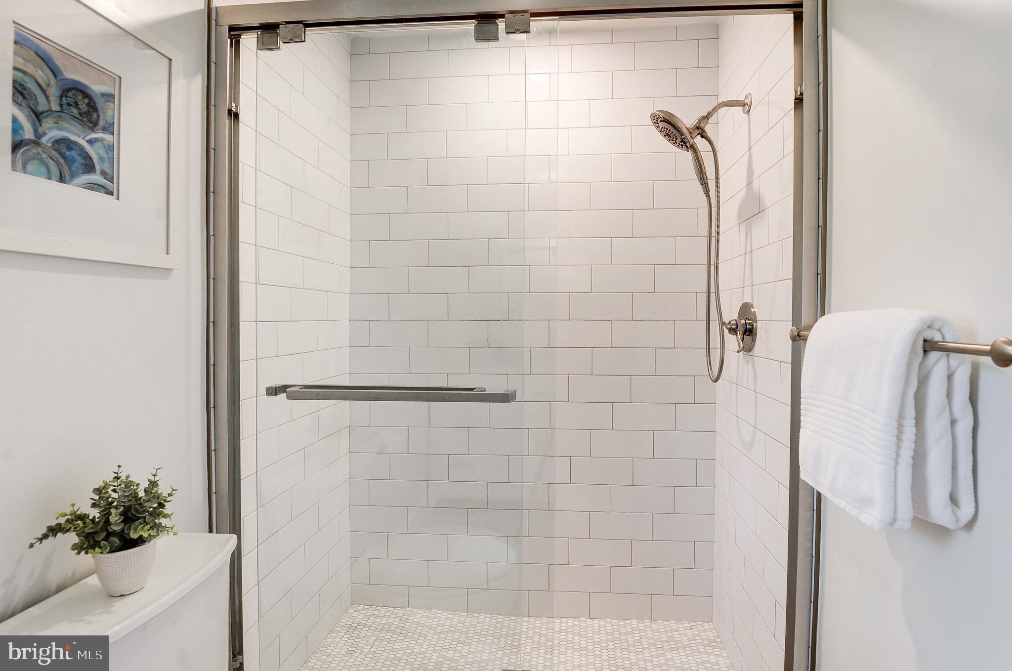 1944 Lakeport Way Reston, VA 20191 - Photo 28 of 51