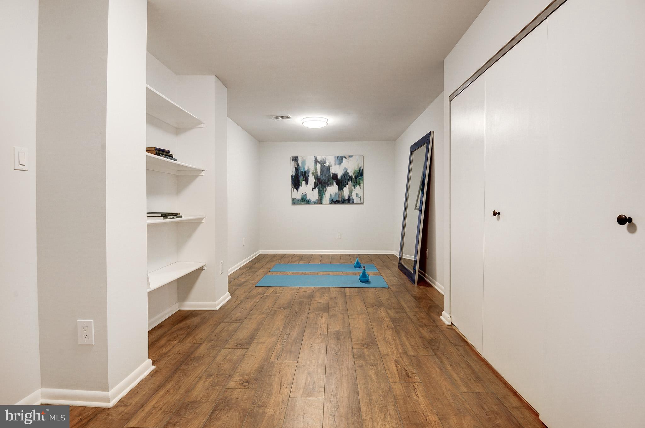 1944 Lakeport Way Reston, VA 20191 - Photo 35 of 51