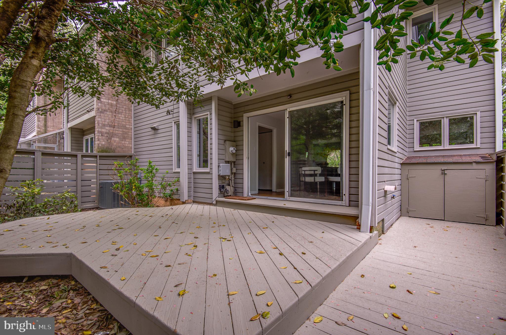 1944 Lakeport Way Reston, VA 20191 - Photo 41 of 51