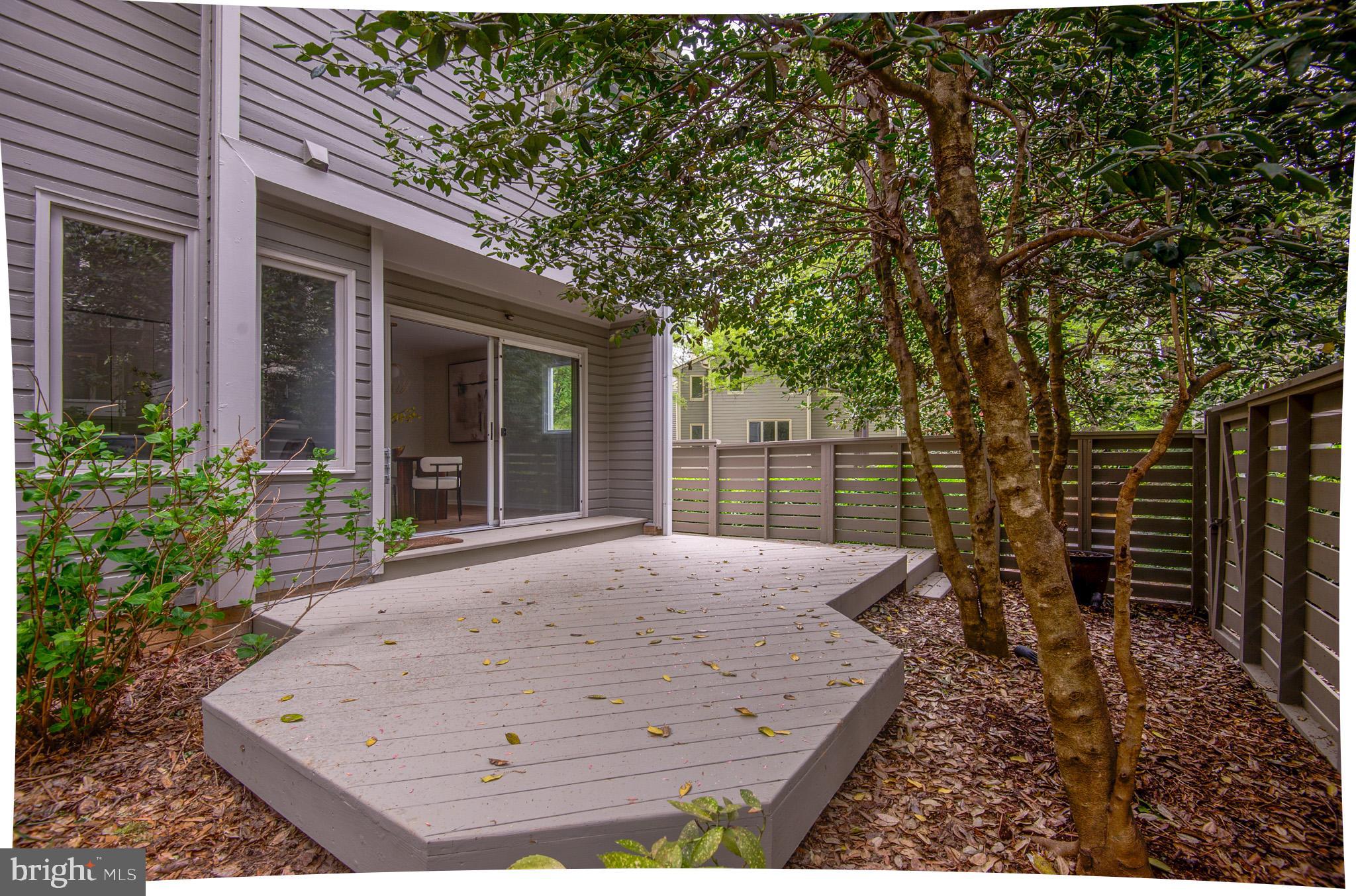 1944 Lakeport Way Reston, VA 20191 - Photo 42 of 51