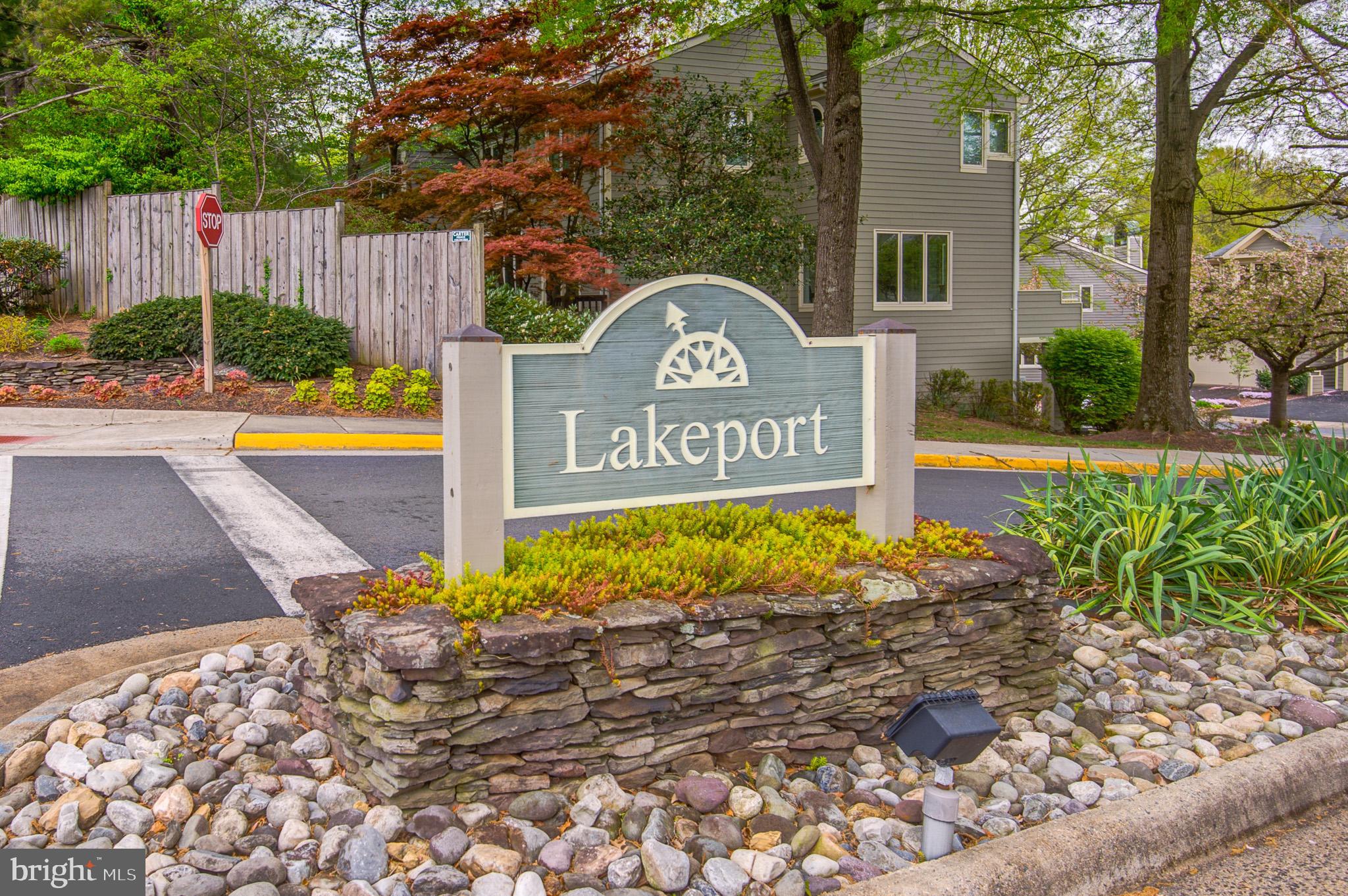 1944 Lakeport Way Reston, VA 20191 - Photo 46 of 51