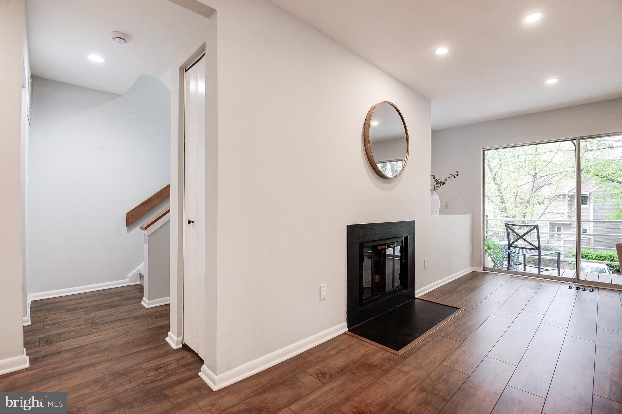 1944 Lakeport Way Reston, VA 20191 - Photo 9 of 51
