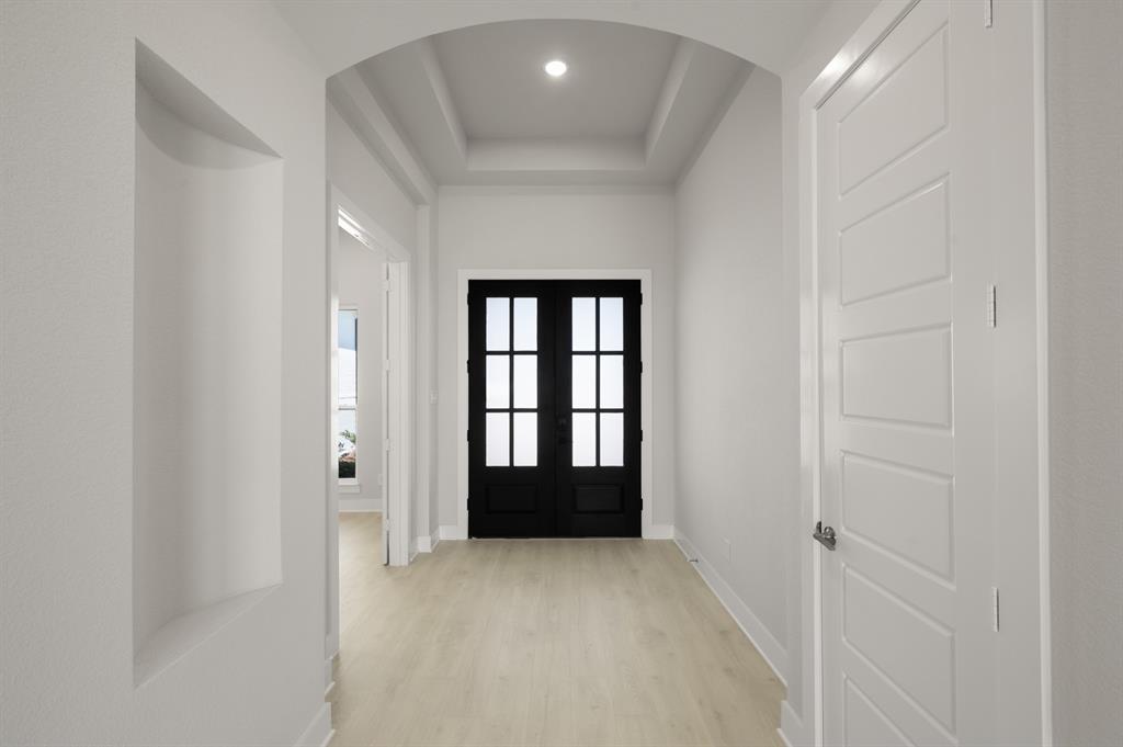 131 Adilynn Trail Venus, TX 76084 - Photo 4 of 40 5_131 Adilynn- Entry-1