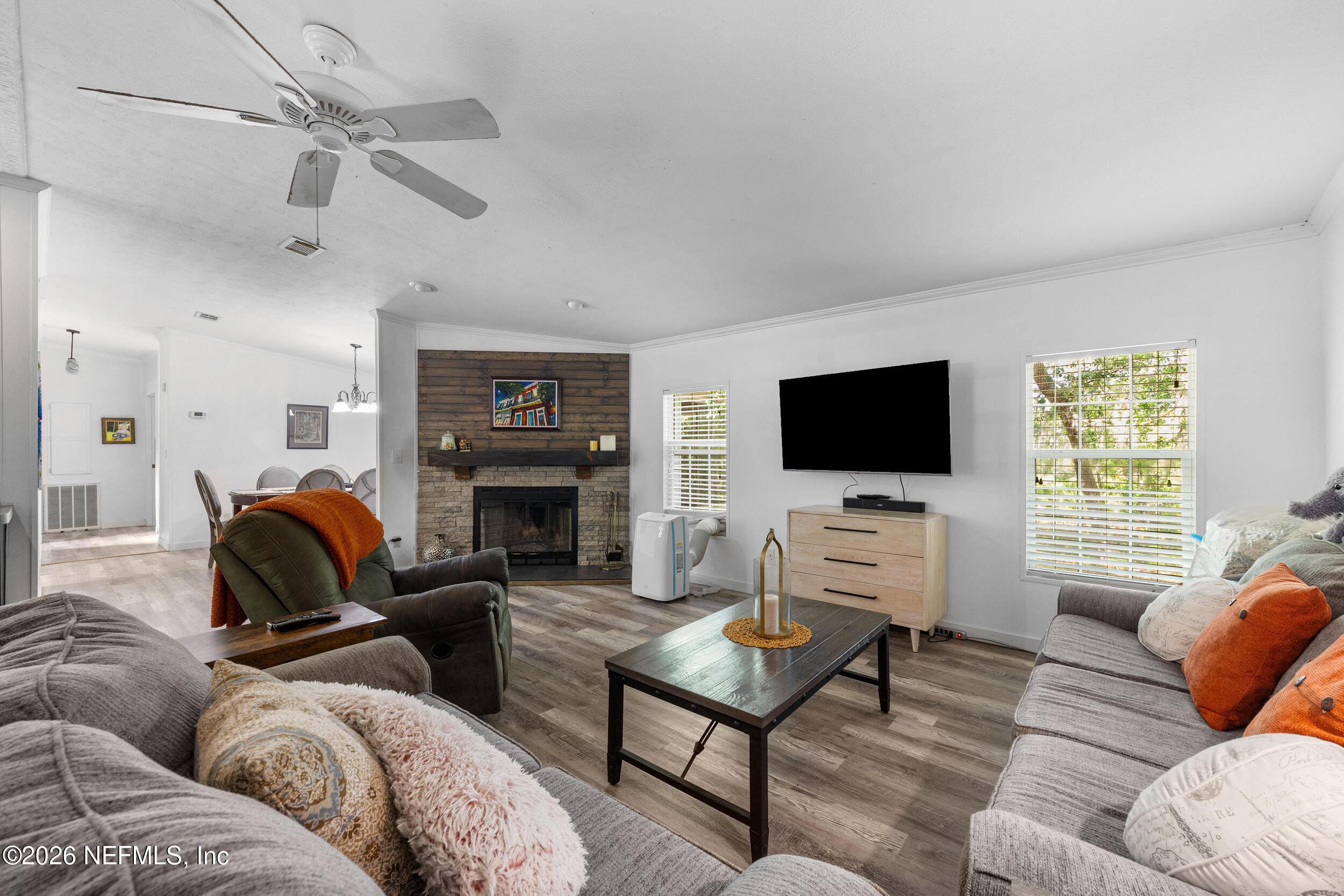 181 Carraway Church Road Palatka, FL 32177 - Photo 13 of 35 Living room with fireplace