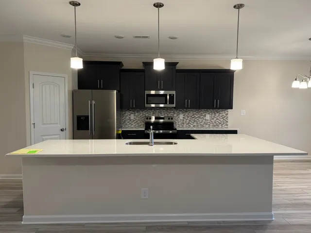 $2,500 | 360 Piedmont Court, Clarksville, TN 37043