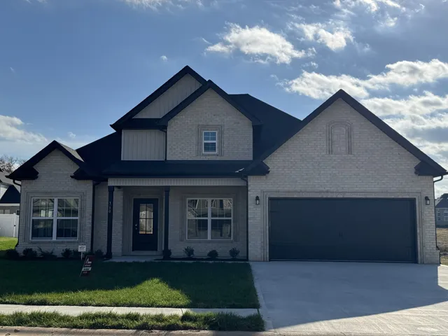 $2,500 | 360 Piedmont Court, Clarksville, TN 37043