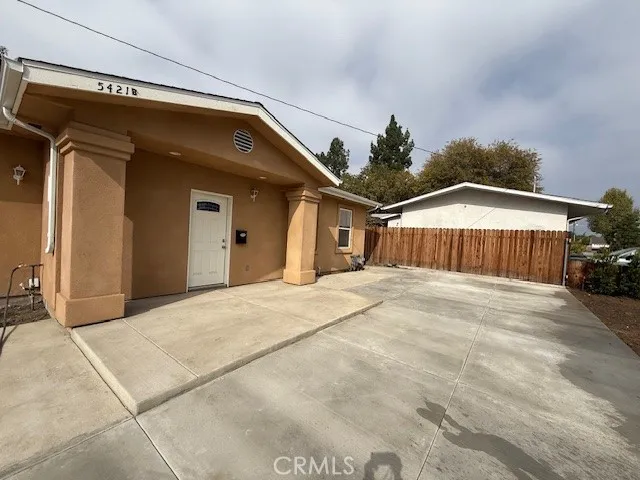 a view of a house with a garage