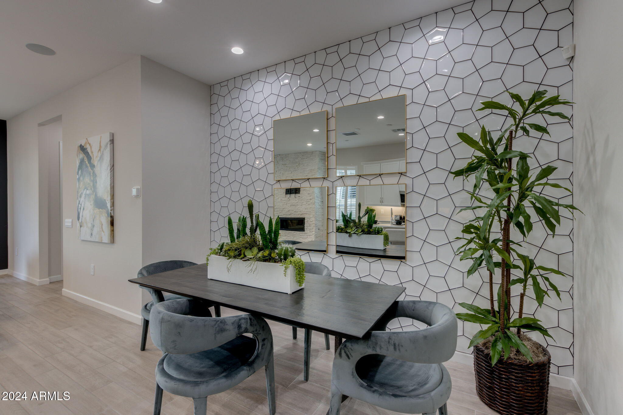 10476 West Harmony Lane Peoria, AZ 85382 - Photo 18 of 41 18-web-or-mls-10476 w harmony ln -18