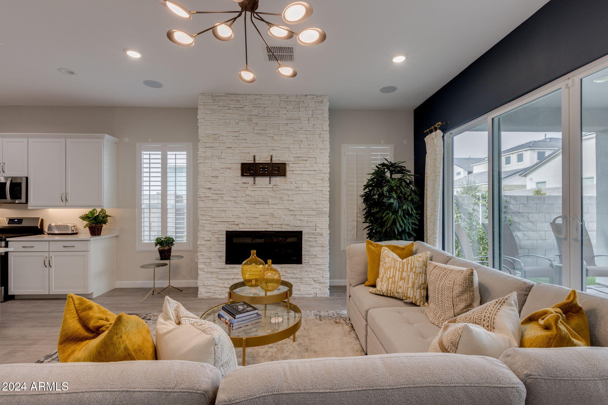 10476 West Harmony Lane Peoria, AZ 85382 - Photo 28 of 41 28-web-or-mls-10476 w harmony ln -28