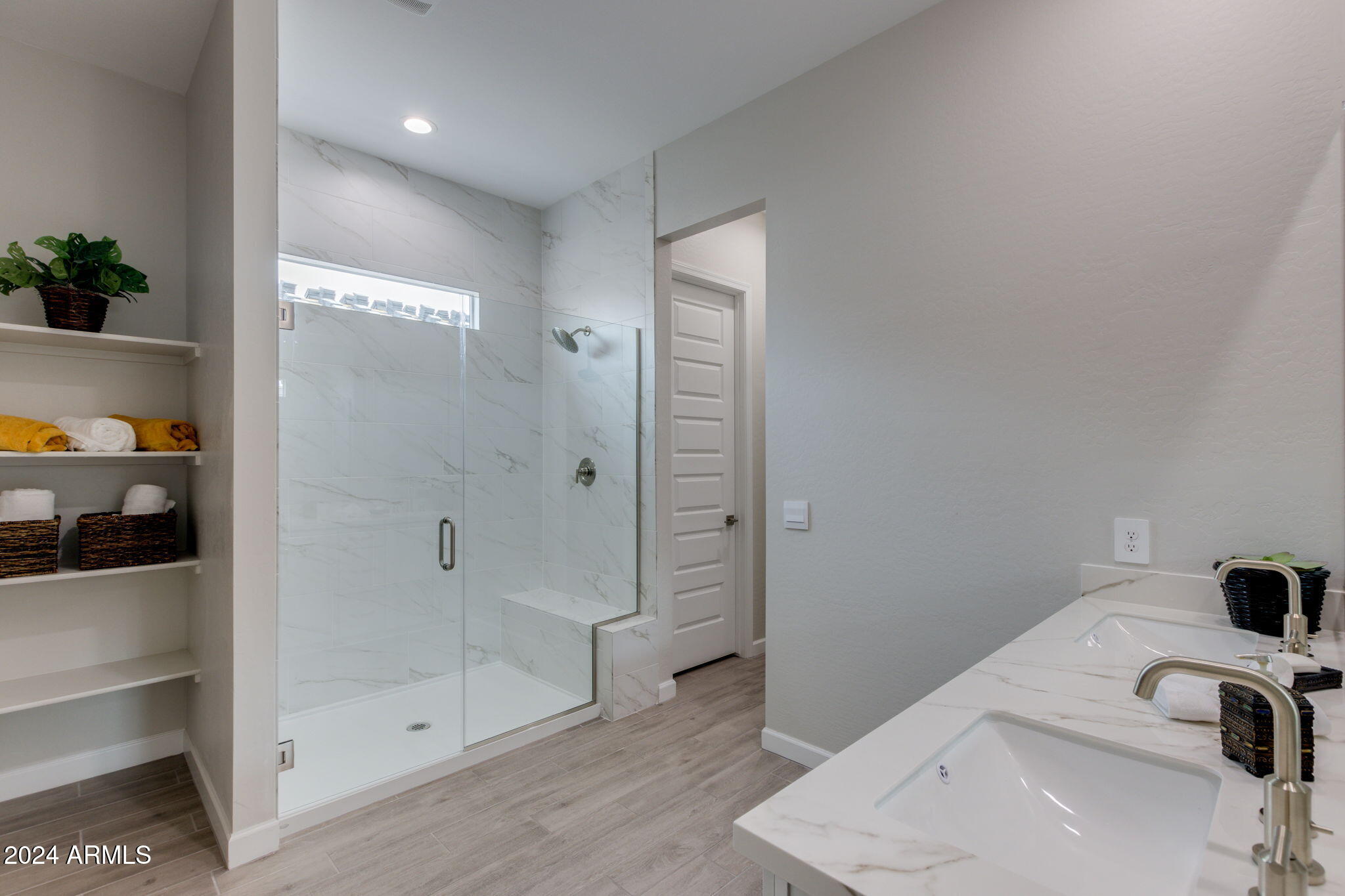 10476 West Harmony Lane Peoria, AZ 85382 - Photo 30 of 41 30-web-or-mls-10476 w harmony ln -30