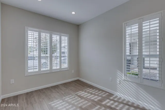 $3,000 | 10476 West Harmony Lane, Peoria, AZ 85382