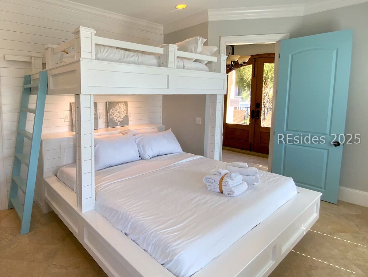 1 Collier Beach Road Hilton Head Island, SC 29928 - Photo 16 of 32