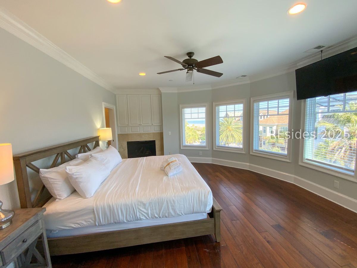 1 Collier Beach Road Hilton Head Island, SC 29928 - Photo 10 of 32