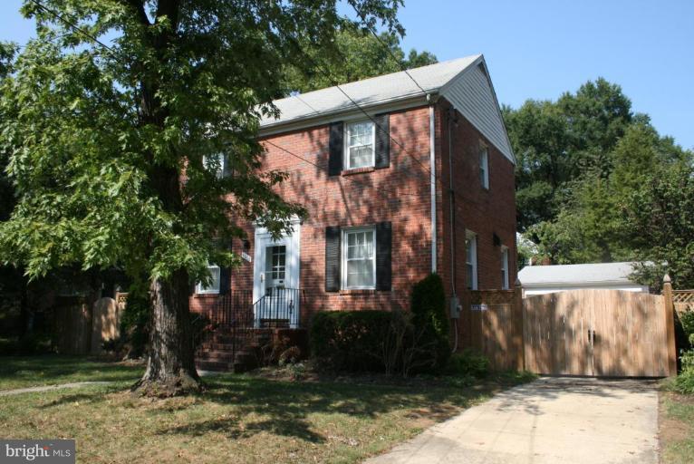 4608 Fordham Road College Park, MD 20740 - Photo 2 of 18 Exterior #3
