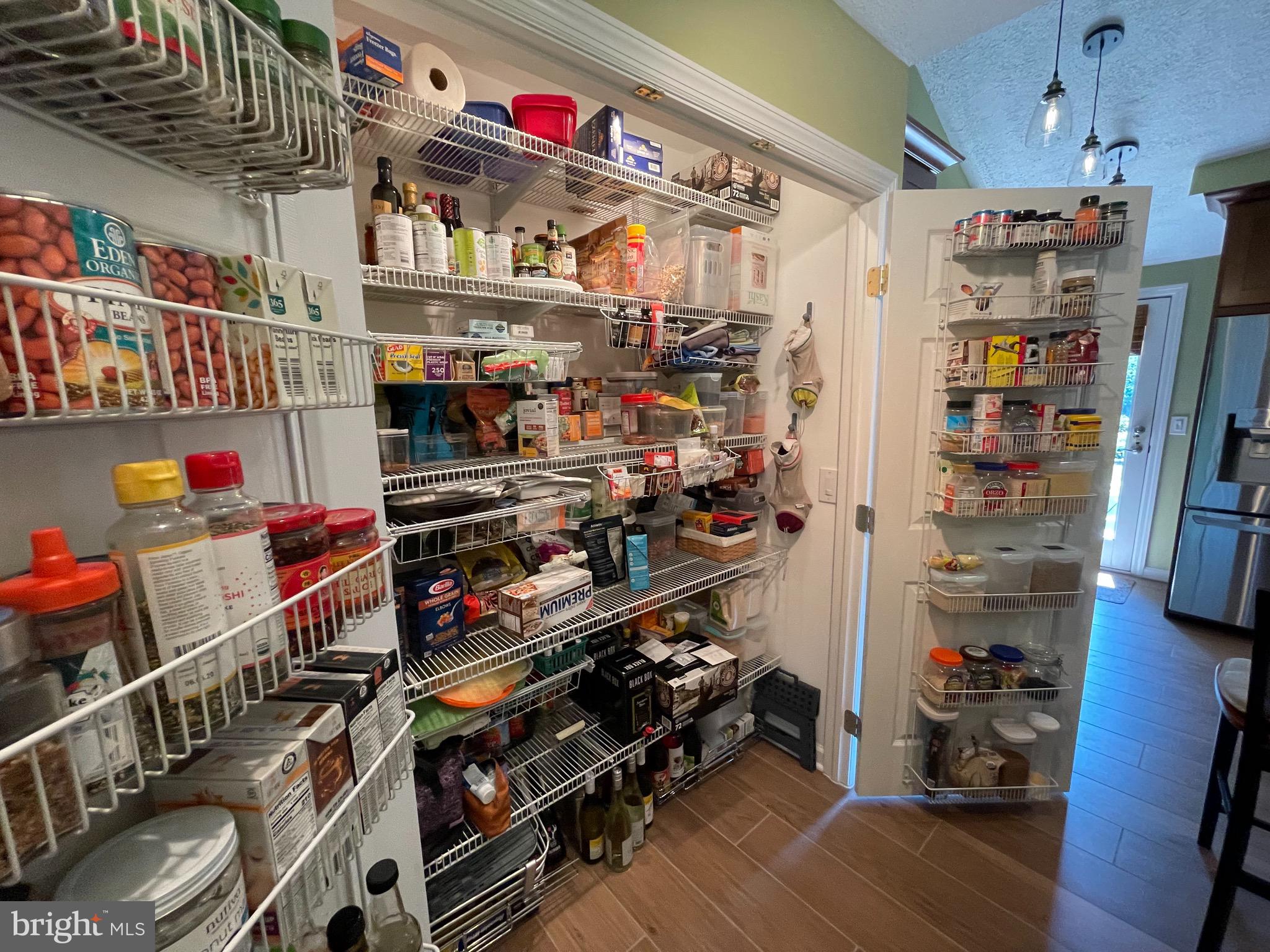 49 Running Brook Road Trenton, NJ 08638 - Photo 21 of 86 Pantry