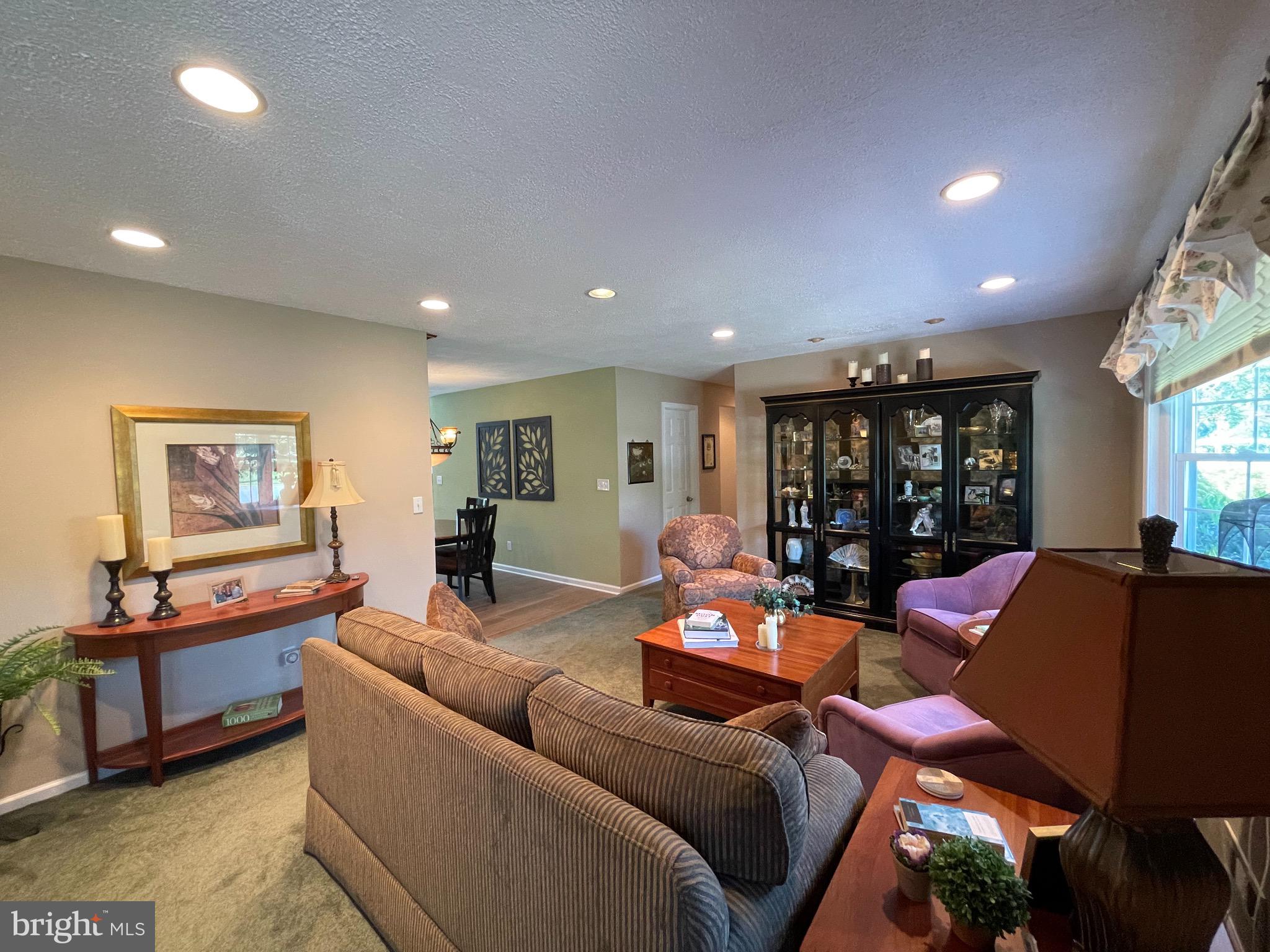 49 Running Brook Road Trenton, NJ 08638 - Photo 37 of 86 Living Room