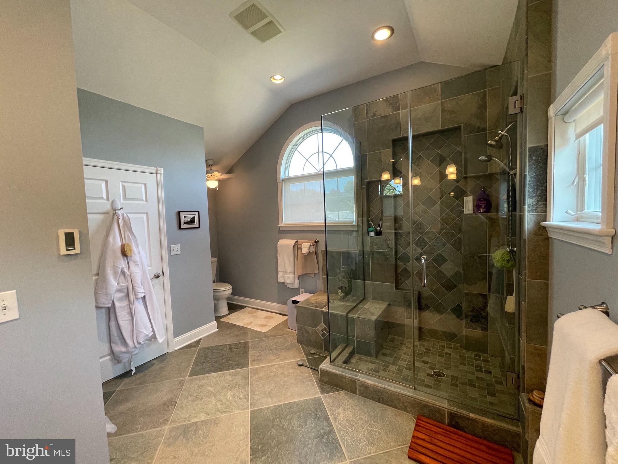 49 Running Brook Road Trenton, NJ 08638 - Photo 66 of 86 Primary Bathroom