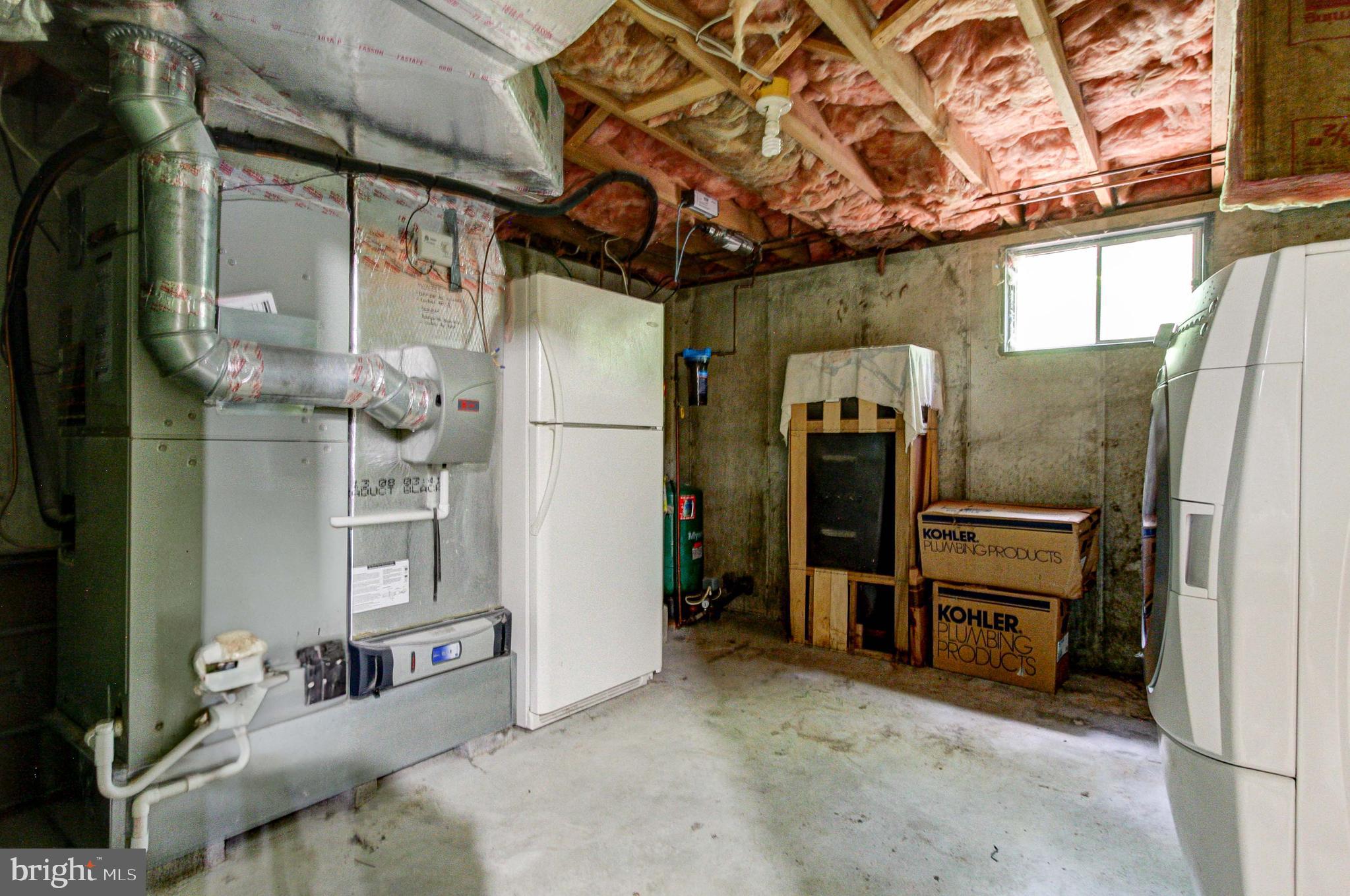 2025 Miller Road Pennsburg, PA 18073 - Photo 35 of 40 Gallery Image 35