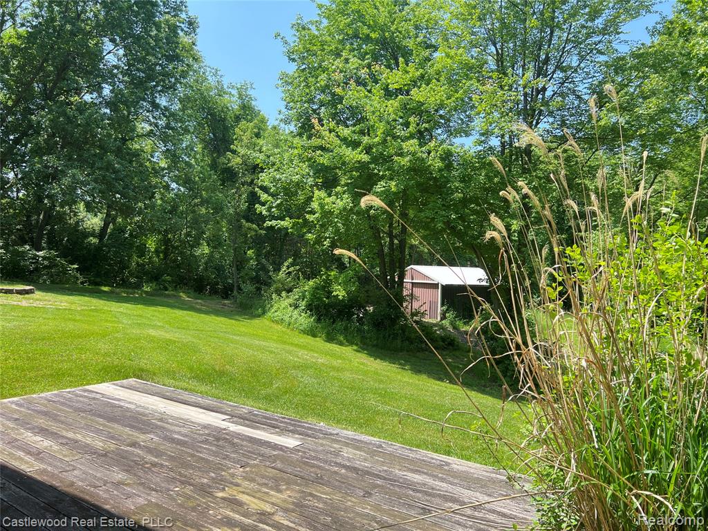 8865 Michigamme Road Clarkston, MI 48348 - Photo 4 of 19 Gallery Image 4