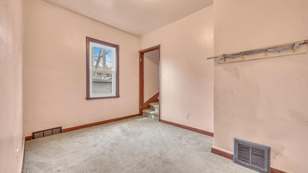526 North 13th Street Sheboygan, WI 53081 - Photo 12 of 31 Flex Room on Main