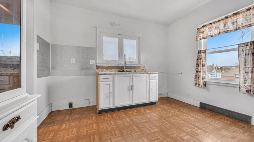526 North 13th Street Sheboygan, WI 53081 - Photo 6 of 31 Kitchen