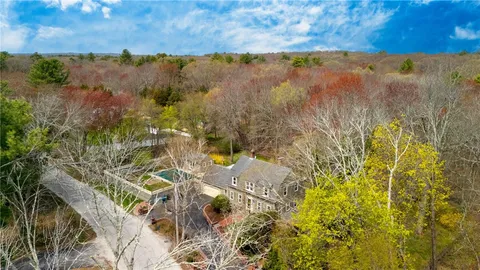 $700,000 | 27 Peep Toad Road, Scituate, RI 02857