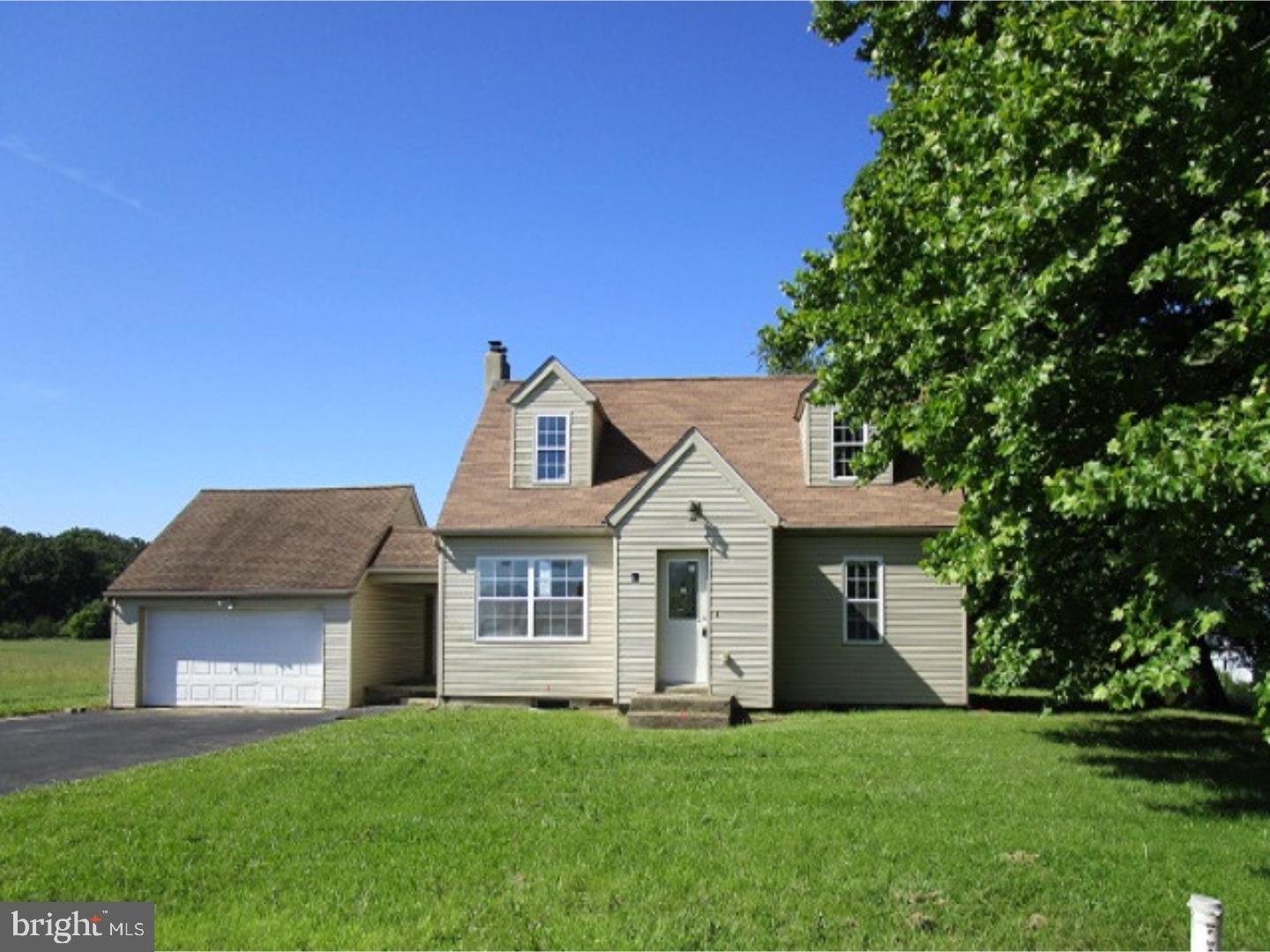 81 Davidson Road Swedesboro, NJ 08085 - Photo 1 of 19