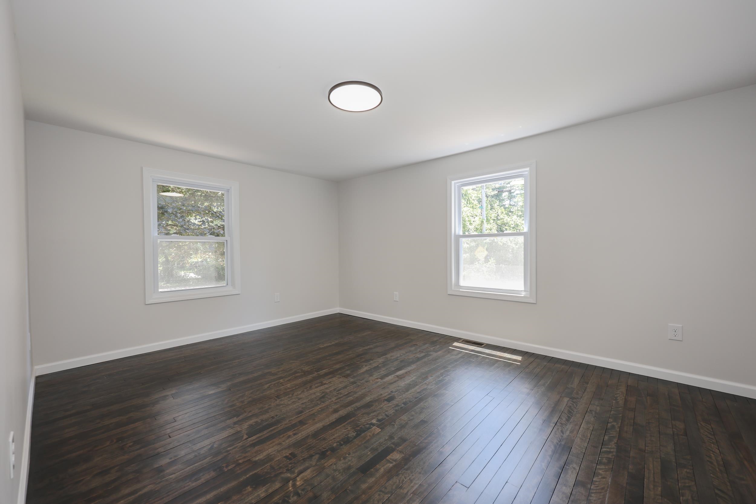 32 Berry Street Derry, NH 03038 - Photo 20 of 55 Gallery Image 20