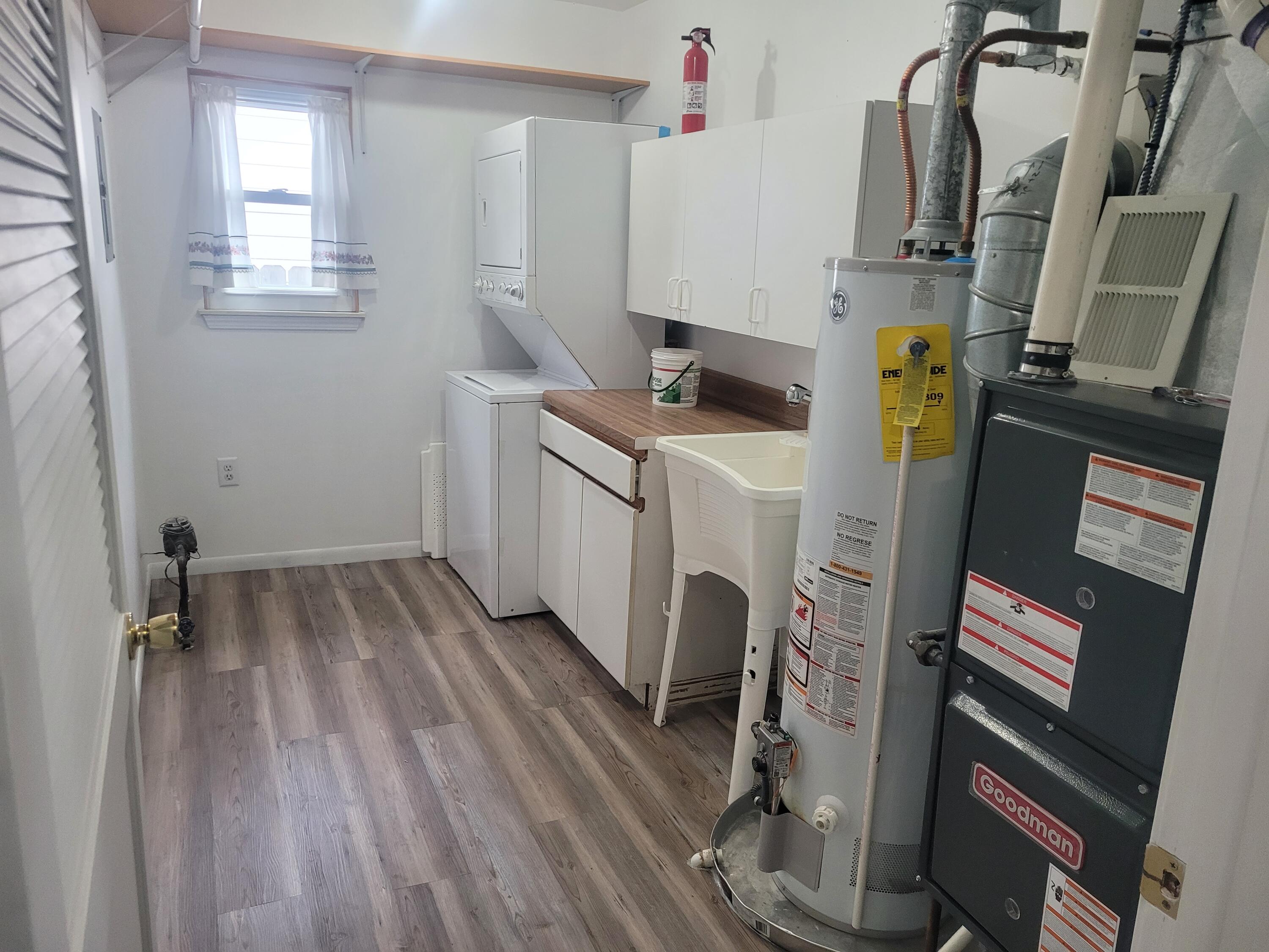 6322 Princess Street Taylor, MI 48180 - Photo 32 of 39 20260617_125442
