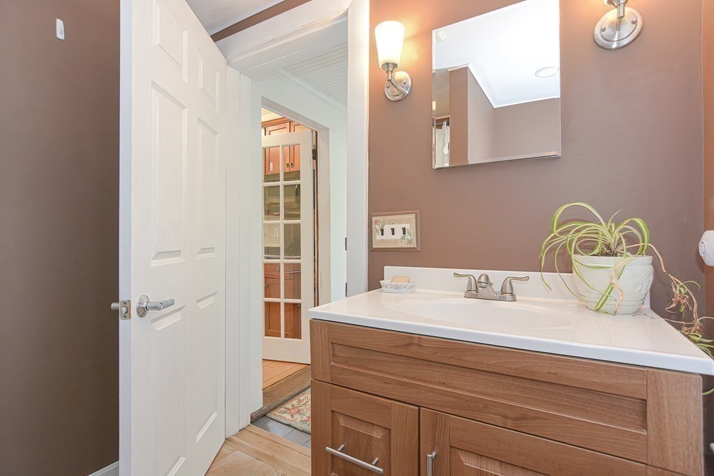 83 Eliot Street Natick, MA 01760 - Photo 16 of 42