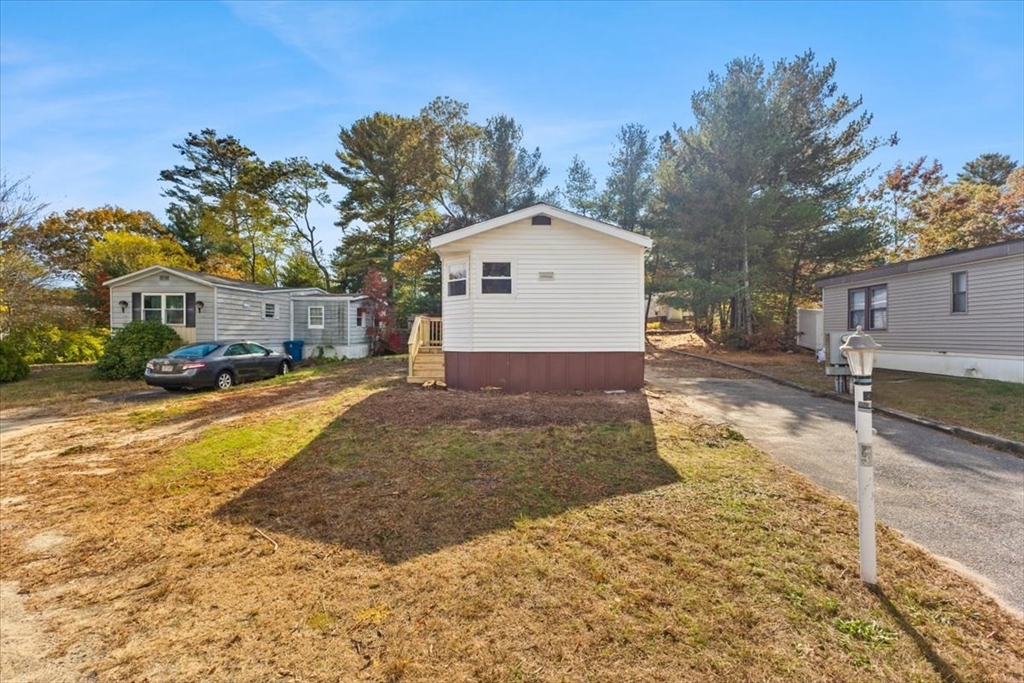 5 Marks Way Carver, MA 02330 - Photo 3 of 23