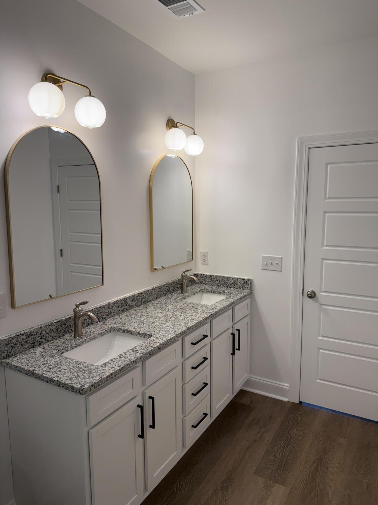 677-679 State Rd S-10-384 Johns Island, SC 29455 - Photo 15 of 32 IMG_1363