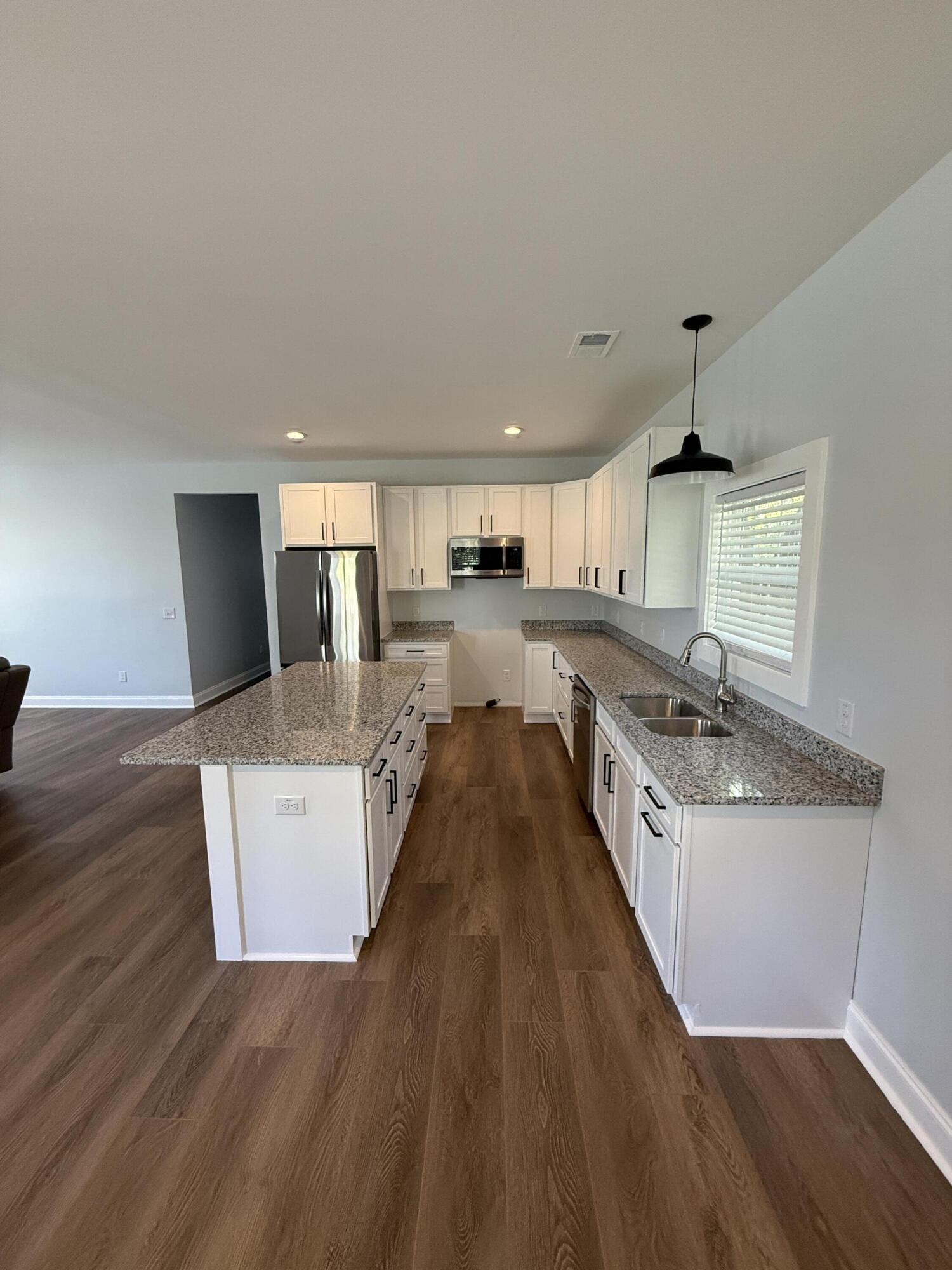 677-679 State Rd S-10-384 Johns Island, SC 29455 - Photo 7 of 32 IMG_1369